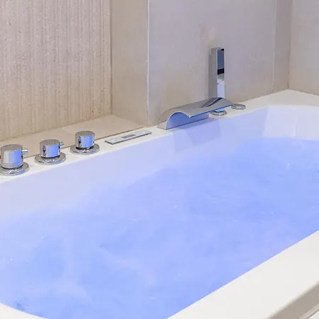 Апартаменты Lavie Maison Ac & Jacuzzi Париж