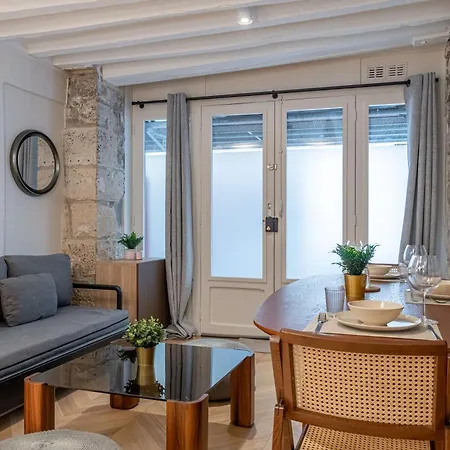 Апартаменты Lavie Maison Ac & Jacuzzi