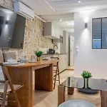 Lavie Maison Ac & Jacuzzi Apartment