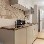 Lavie Maison Ac & Jacuzzi Apartment *