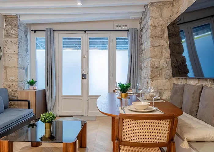 Lavie Maison Ac&jacuzzi * Paris