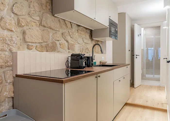 Lavie Maison Ac&jacuzzi Appartement *